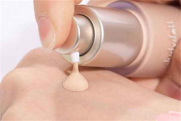 橘朵粉底液使用步骤，橘朵粉底液使用感受