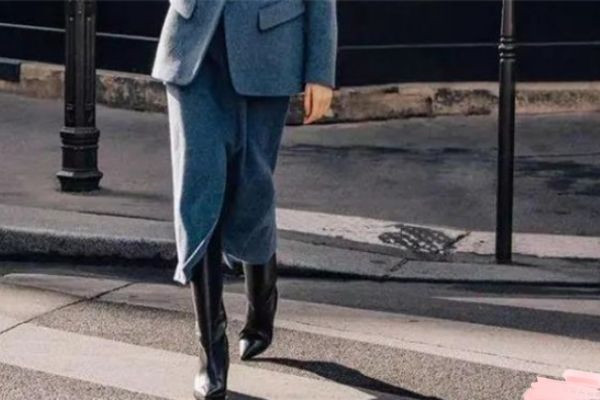 骑士靴哪种材质好，骑士靴和马丁靴哪个好看