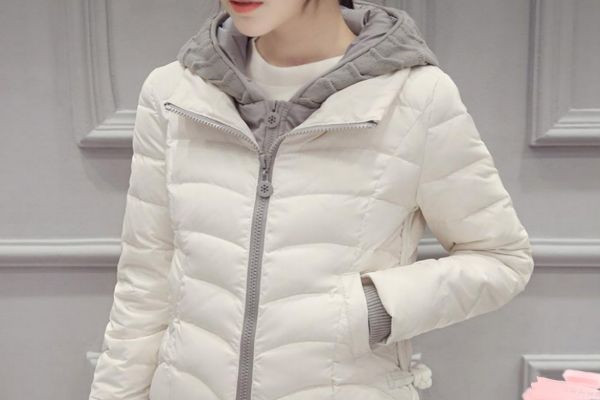 羽绒服洗了会成坨吗，羽绒服洗了起坨坨怎么办