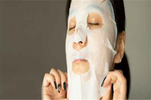 肌琳莎是兰蔻旗下吗