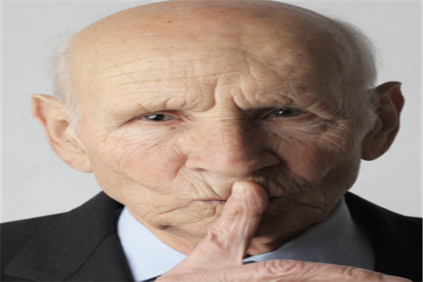 为什么20岁就有法令纹了