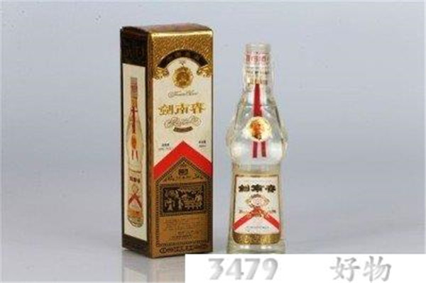 剑南春酒盒盖回收30元，10年剑南春52度现在值多少钱