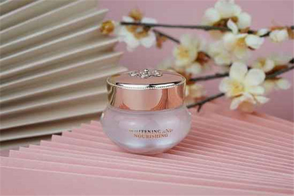 贵妇膏可以天天用吗，长期使用贵妇膏有坏处吗