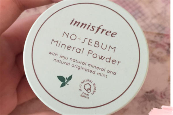 为什么散粉会结块，悦诗风吟散粉结块了怎么办