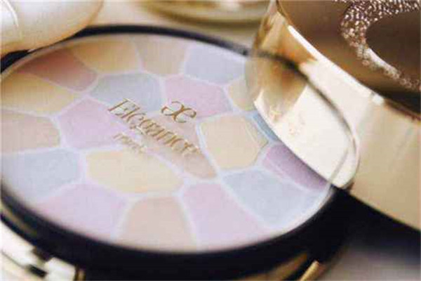 e大饼用化妆哪一步，e大饼用什么上妆