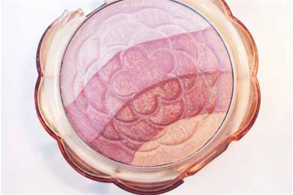 高光粉要用卸妆水吗，高光粉怎么选