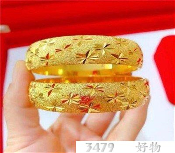 金六福福满佳禧t20多少钱一瓶，买金去周大福还是周六福