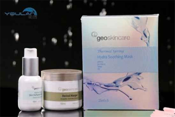 化妆品拆了塑封还能退货吗，化妆品拆了包装还能退吗