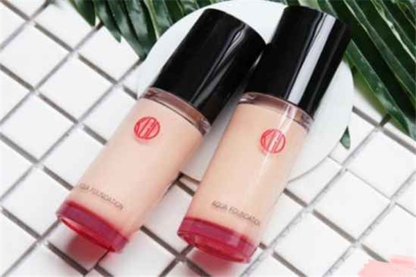 江原道粉底液有防晒值吗，江原道粉底液适合油皮吗