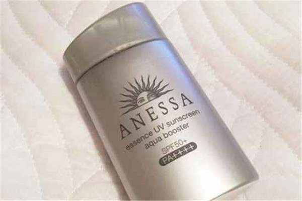 安耐晒防水防汗吗，安耐晒需要补涂吗