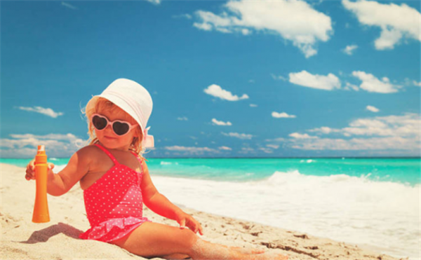 防晒喷雾开封后多久过期，防晒喷雾开封后一年还能用吗