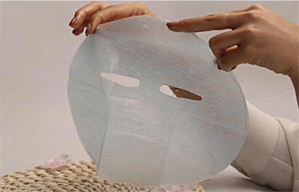 夏天敷什么类型面膜好，夏天有哪些好用的面膜推荐