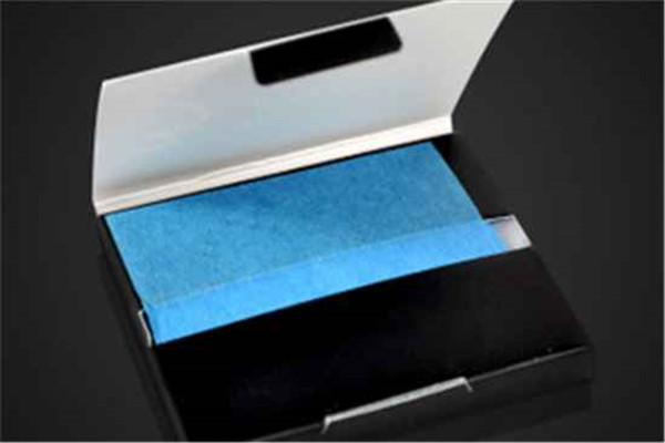 吸油纸是什么材质的，吸油纸是干嘛用的