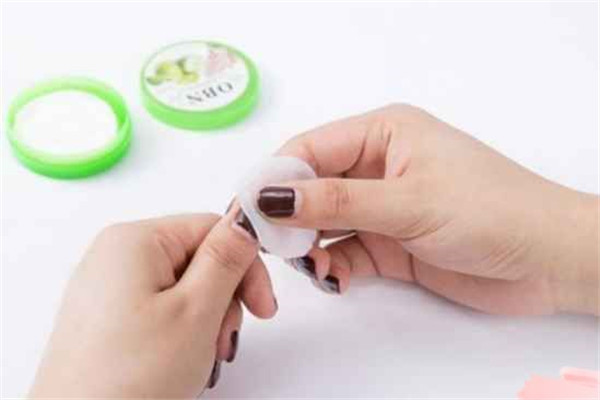 卸甲水把手烧伤怎么办，卸甲水可以用啥代替