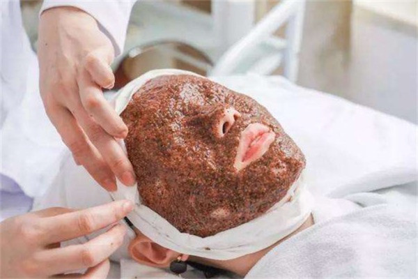 海藻面膜敷多久时间最佳