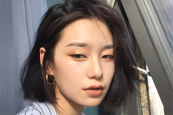 单眼皮怎么抗老