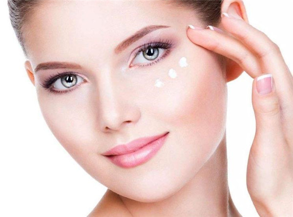 脸部出现脂肪粒该怎么办