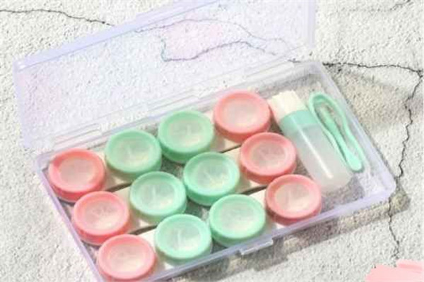 戴美瞳可以小眯一会儿吗，美瞳最多能戴几个小时