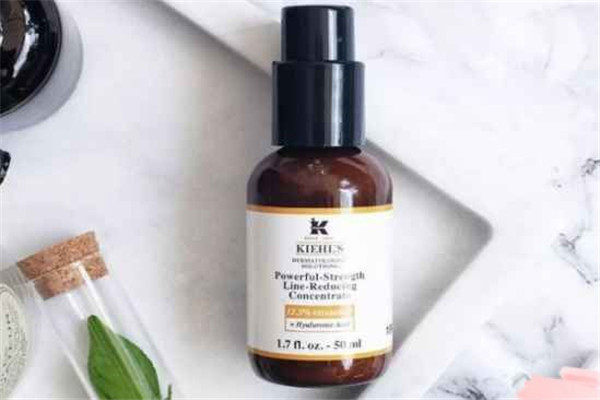 科颜氏维c精华怎么样，科颜氏维c精华白天可以用吗