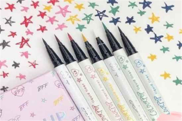 colourpop眼线笔好用吗，colourpop眼线笔晕吗