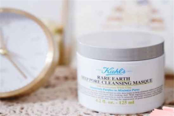 科颜氏白泥去闭口吗，科颜氏白泥可以去黑头吗