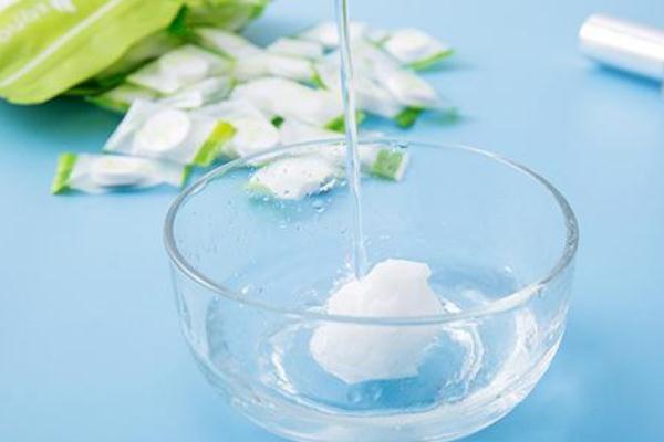 压缩面膜用什么泡好补水美白，压缩面膜哪个牌子好用