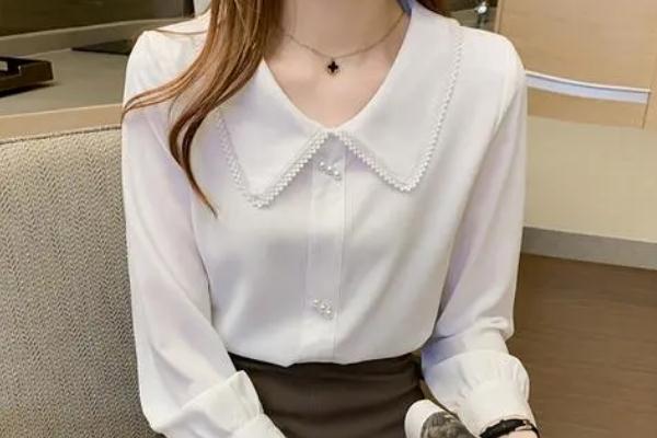 雪纺衬衫搭配什么裤子好看女，雪纺衬衫静电粘身怎么消除