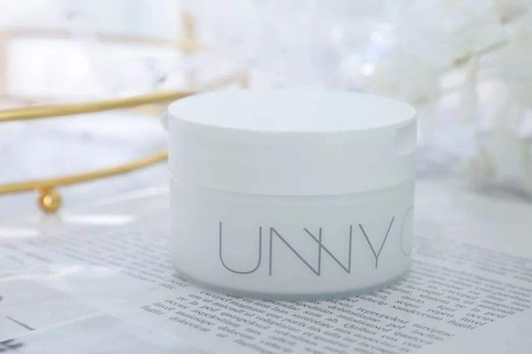 卸妆膏去黑头有用吗，卸妆膏怎么去黑头