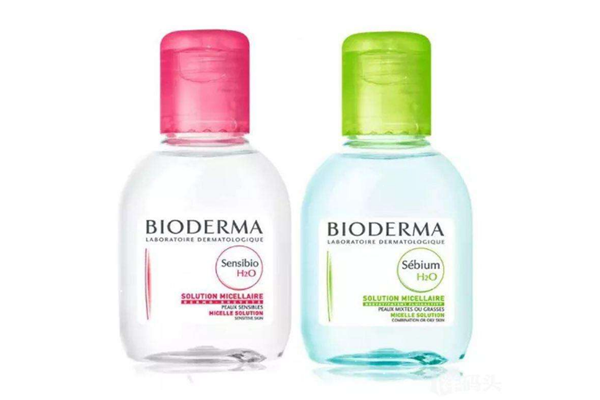 卸妆水能不能去黑头，卸妆水进眼睛里了怎么办