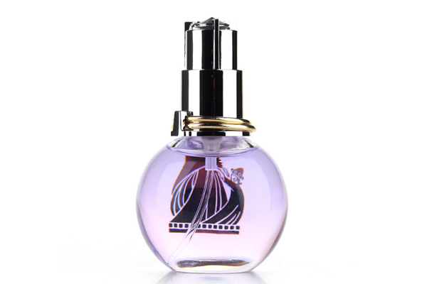 香水的保质期一般是多久，香水过期了还能不能用