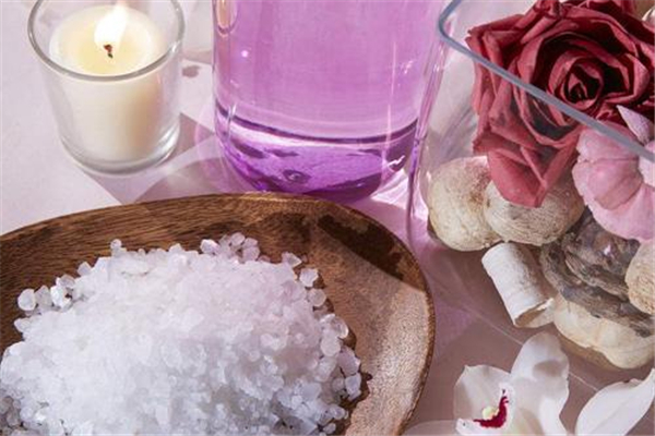 沐浴盐对身体有害吗，沐浴盐用多了会怎么样
