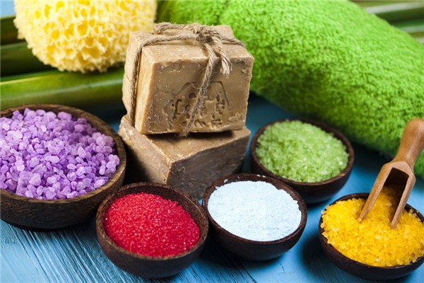 沐浴盐去角质吗，沐浴盐多久去一次合适