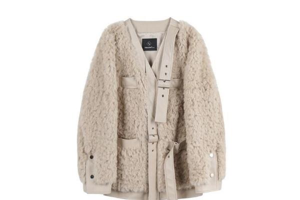 羊羔毛外套如何清洗，羊羔毛外套能用洗衣机