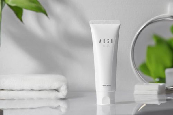 氨基酸洗面奶是不是没有泡沫，氨基酸洗面奶清洁能力怎么样