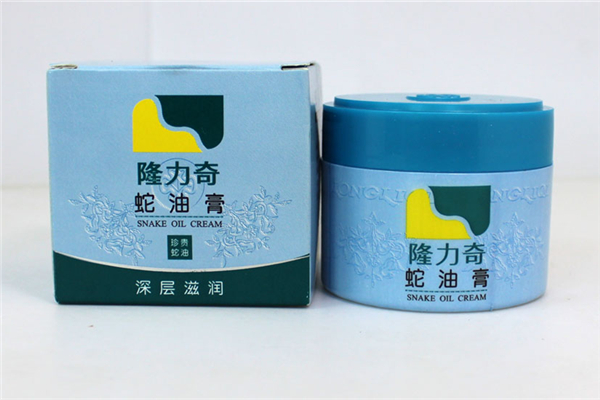 蛇油膏可以涂嘴唇吗，蛇油膏一次抹多少呢