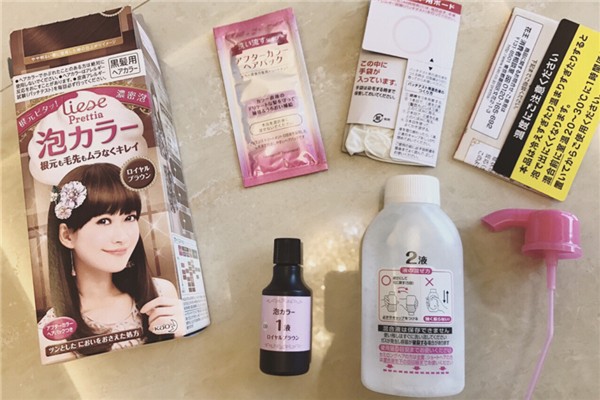 花王染发剂使用前要洗头吗，花王染发剂使用注意事项