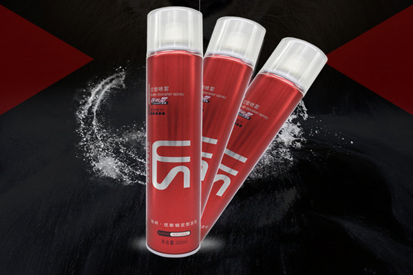 发胶和啫喱水的区别，发胶和啫喱水哪个好用