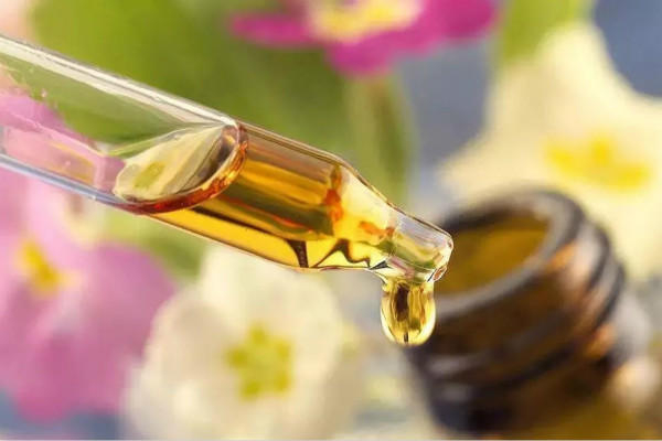 精油护肤的好处和坏处，精油怎么用脸上效果好