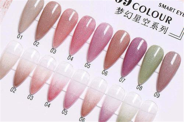 甲油胶和指甲油哪个危害大，甲油胶和指甲油哪个更好