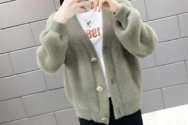 水貂绒毛衣一般什么价位，水貂绒毛衣可以贴身穿吗