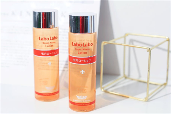 收敛水用在护肤的第几个步骤，收敛水的正确用法