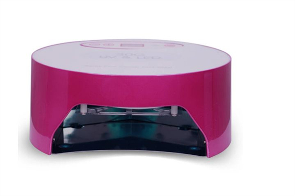 美甲灯温度多高，美甲灯照的指甲疼