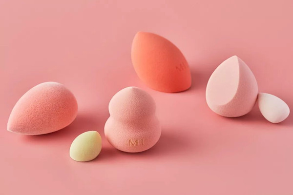 美妆蛋需要每天清洗吗，美妆蛋需要每次都打湿吗