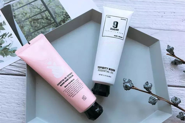 橄榄油可以当护手霜用吗，用橄榄油擦手的正确方法