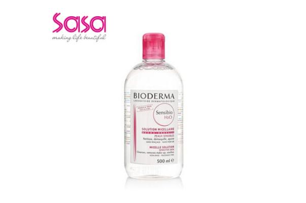 卸妆水有沉淀物正常吗，卸妆水会伤害皮肤角质层吗