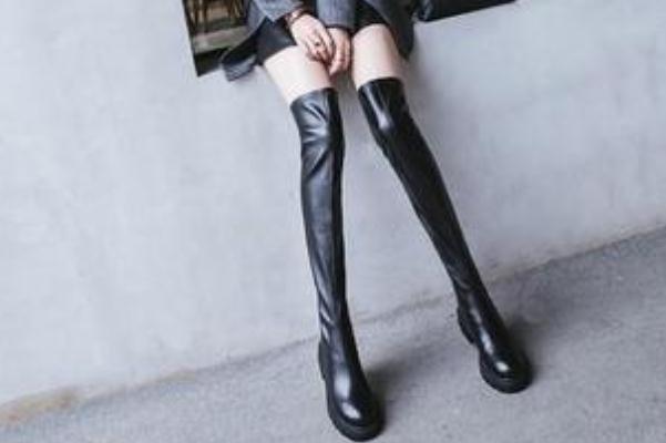 长筒靴脚踝处褶皱，长筒靴磨脚踝怎么办
