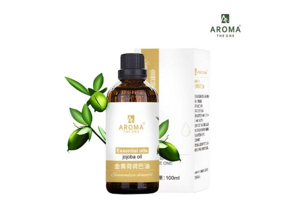 荷荷巴油可以直接涂脸吗，荷荷巴油可以用来按摩身体吗