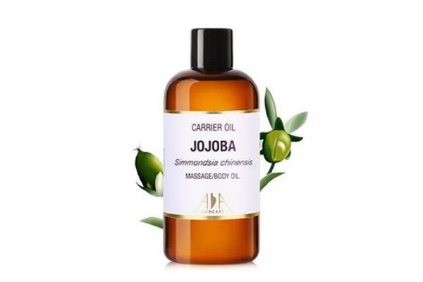 荷荷巴油会不会闷痘，荷荷巴油会过敏吗