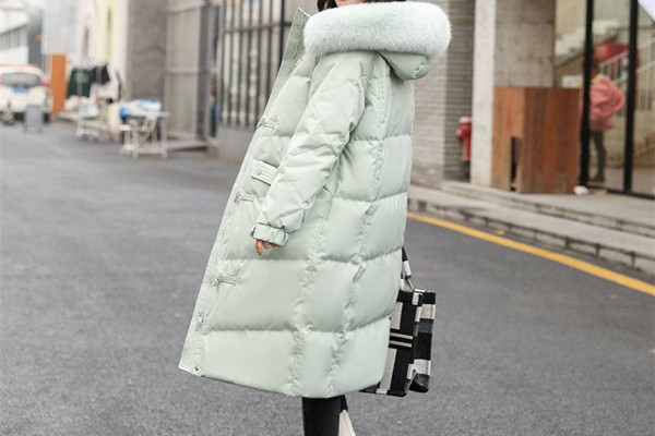 羽绒服含绒量多少克好，羽绒服是含绒量越高越好吗