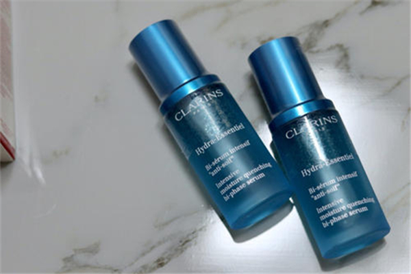 精华液需要拍打吸收吗，精华正确涂抹方式